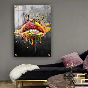 LF-88 תמונת גרפיטי של שפתיים על על זכוכית או קנבס