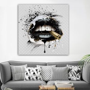 LF-90 תמונת גרפיטי של שפתיים על על זכוכית או קנבס