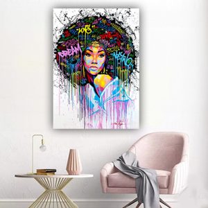 W-84 – ציור של אישה צבעונית להדפסה על קנבס או זכוכית מחוסמת