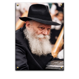 583 – תמונה של הרבי מליובאוויטש מחייך על זכוכית או קנבס