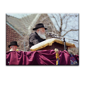 145 – הרבי מליובאוויטש בזמן נאום