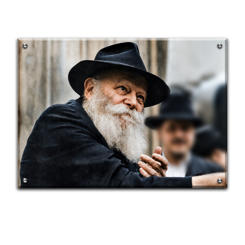 461 - תמונה משוחזרת צבעונית של הרבי מליובאוויטש
