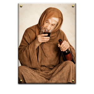 1109 – תמונה של הבבא סאלי עם בקבוק יין